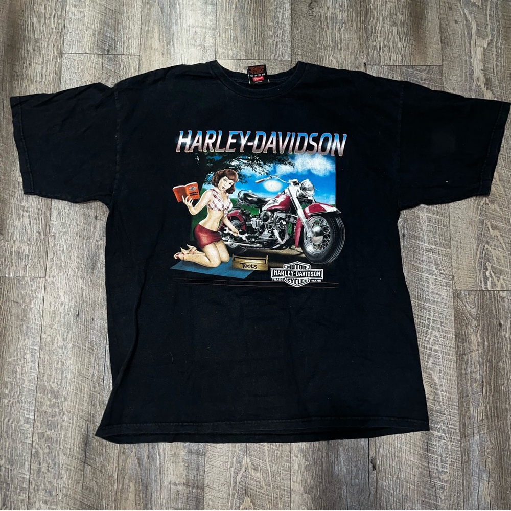 Harley-Davidson Black Tee‎ with Motorcycle Graphic Y2K Size XL